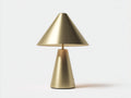 Lampe de bureau 40×40×58 cm - métal doré clair - abat-jour évasé et base conique pour chambre à coucher
